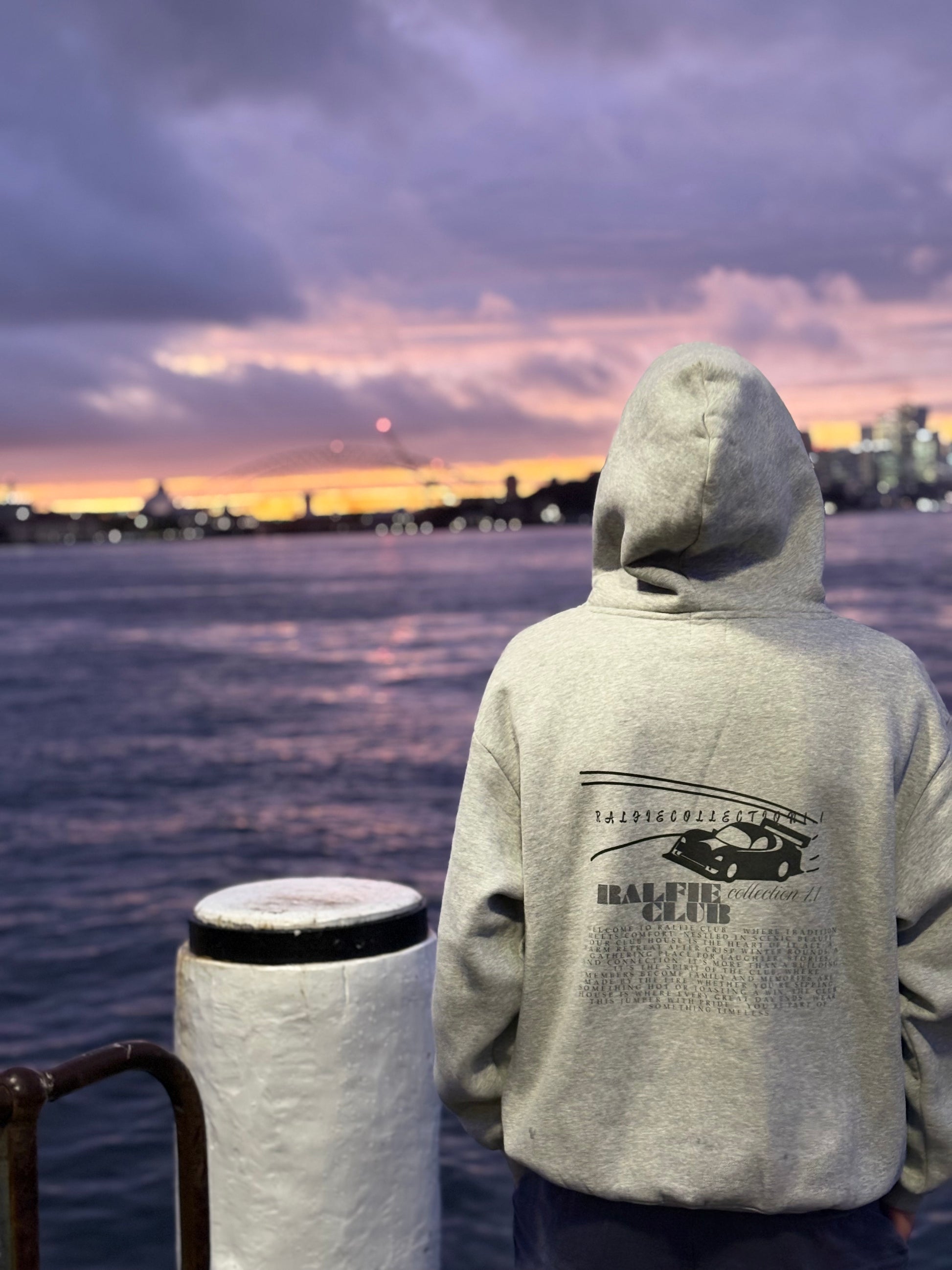 CLASSIC CLUB HOODIE